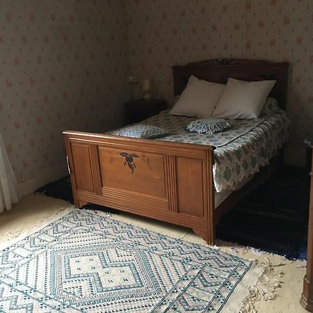 Bed and Breakfast Chez Christian LʼIsle-en-Dodon Esterno foto
