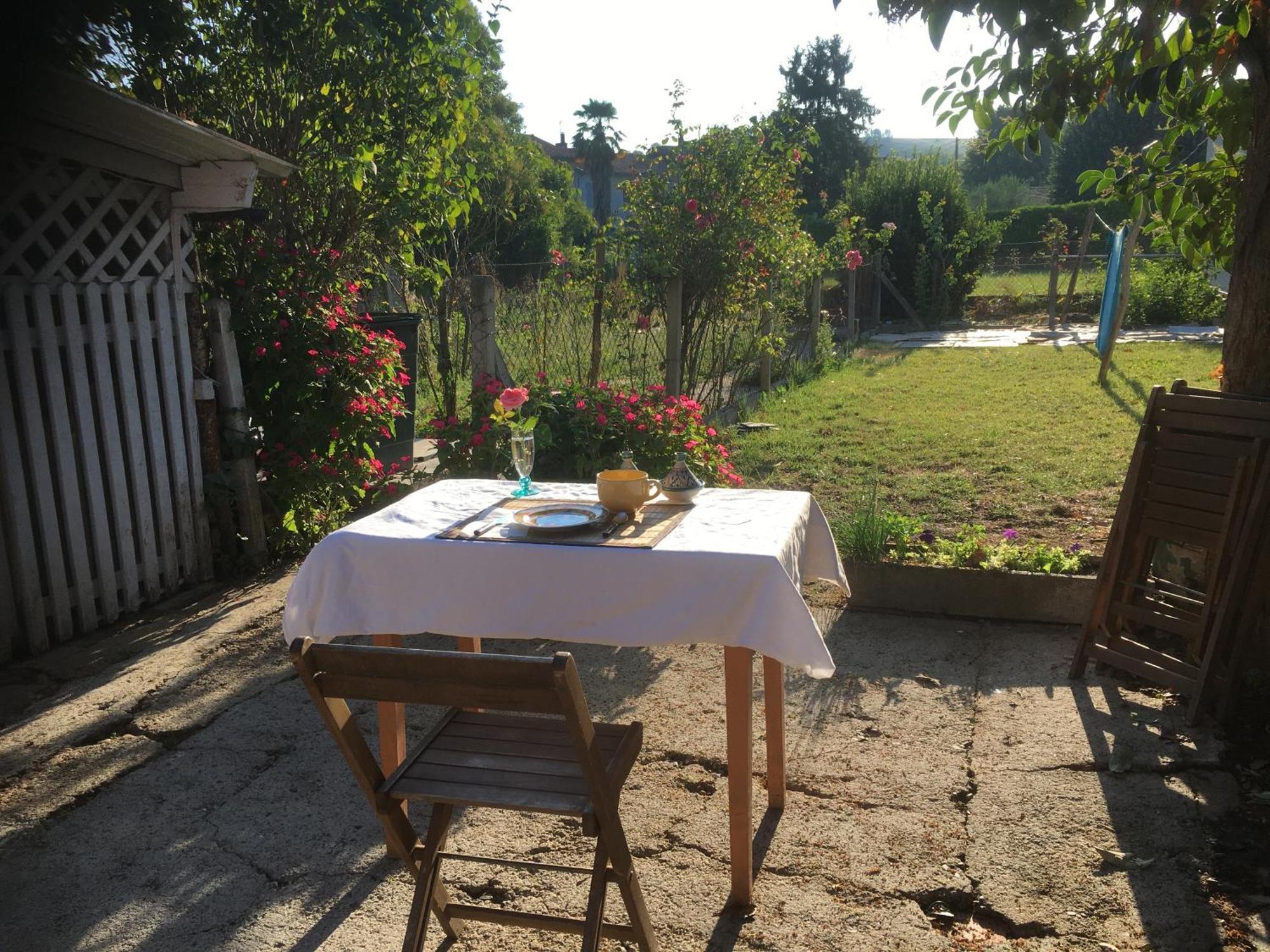 Bed and Breakfast Chez Christian LʼIsle-en-Dodon Esterno foto